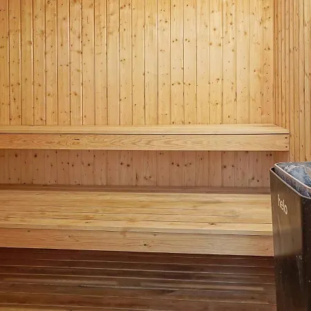 Five-bedroom Holiday In Nexo 3 Сasa de vacaciones