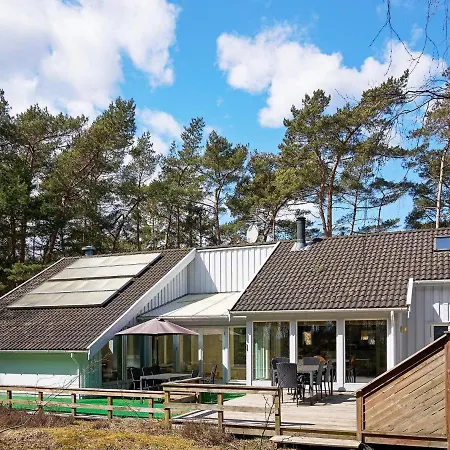 Five-bedroom Holiday In Nexo 3 Сasa de vacaciones *